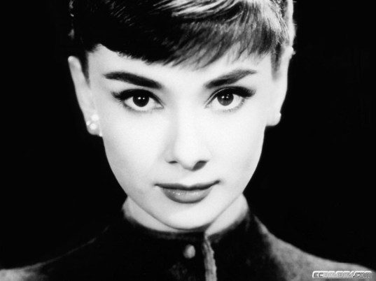 1152630696_1024x768_audrey-hepburn