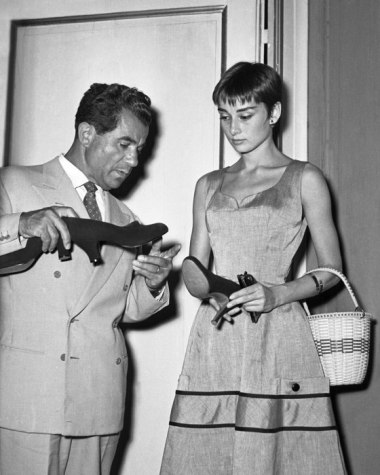 v-a-the-glamour-of-italian-fashion.sw.9.italian-style-vintage-va-ss05