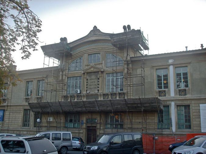 800px-Galleria_Carnielo