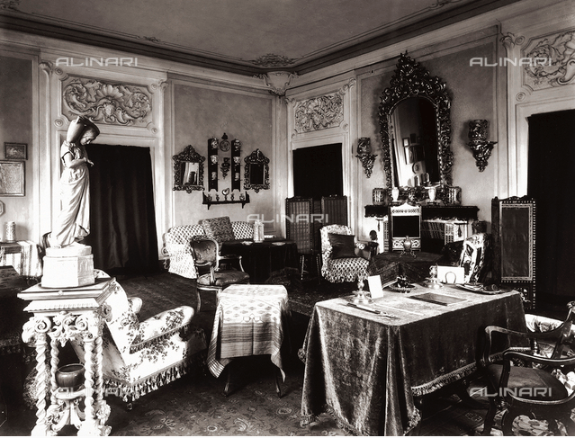 Screen Shot 2019-08-28 at 11.55.04