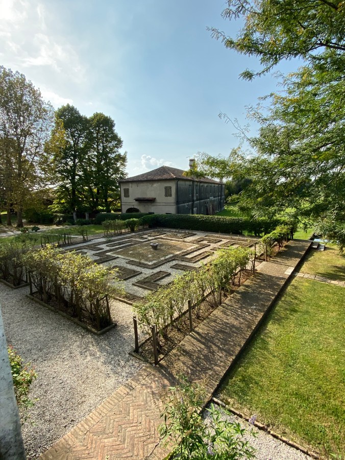 ctHl5vPEReKOWaqaqvkGlQ