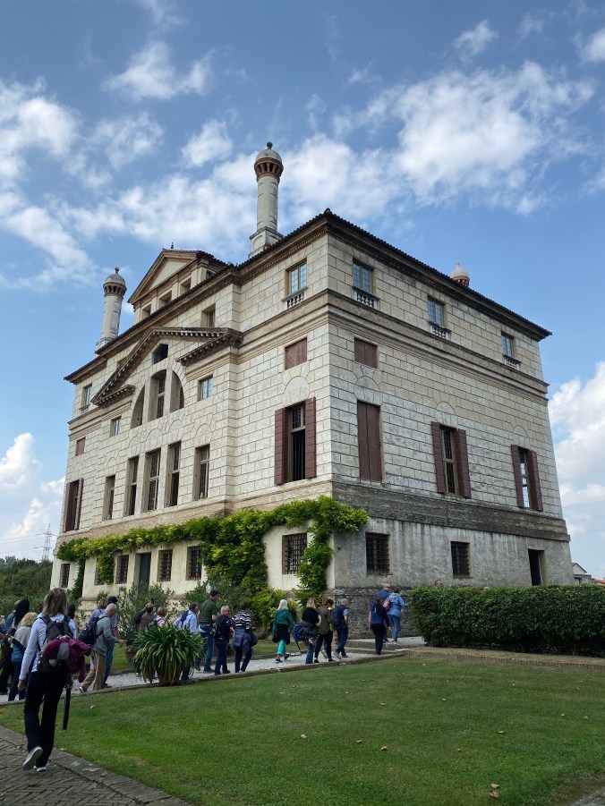 nrTkkHRwTPiAAXer9U3mag