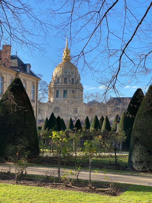 BTt0%HYFT0KFNwRiOKvo7Q