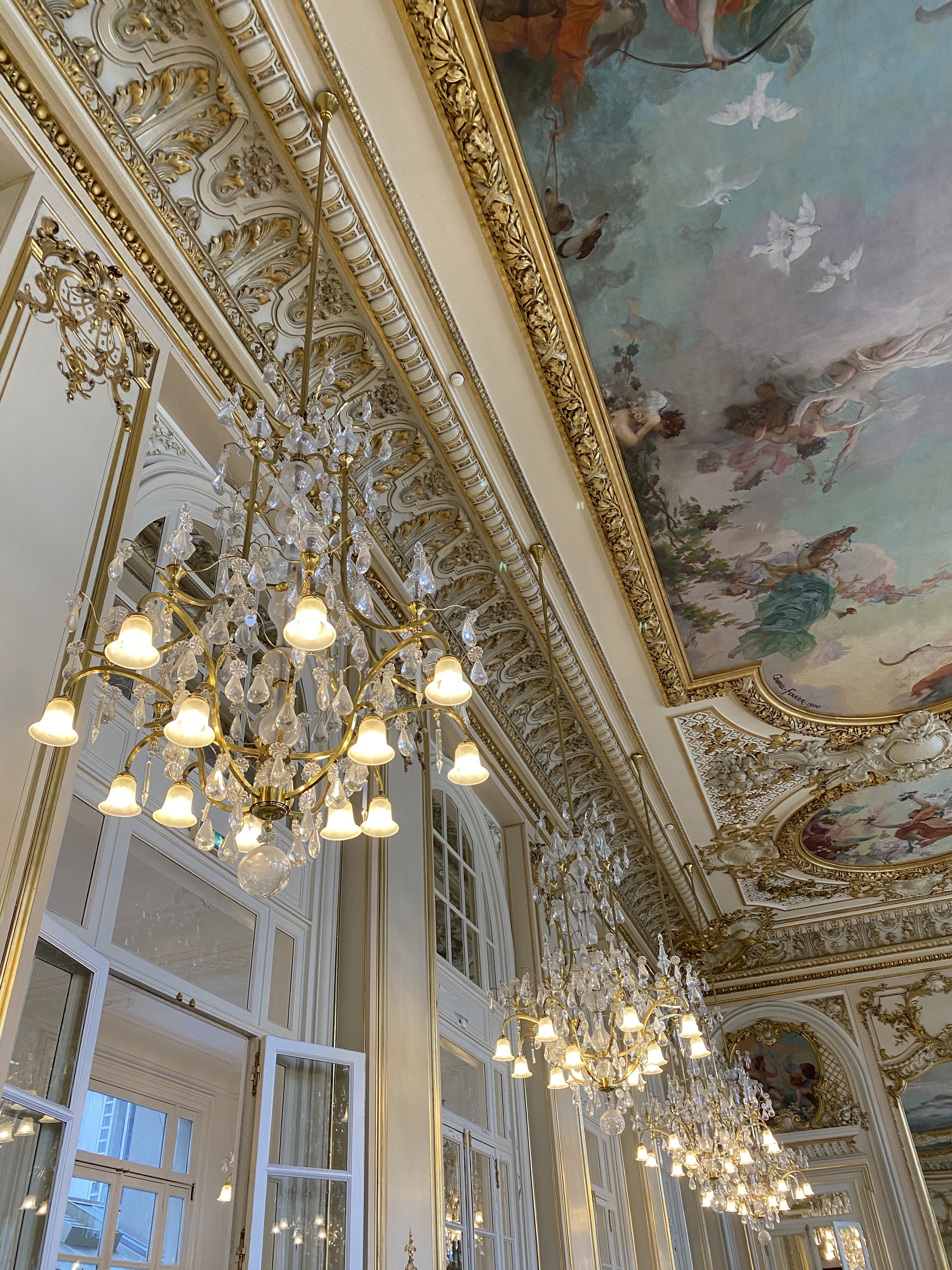 Eqg5SnA%QsKAS2v5MzBNrA